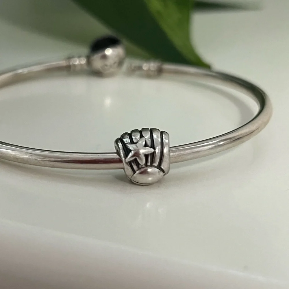Retired Pandora Shell & Starfish Charm 🐚⭐️ - Picture 3 of 7